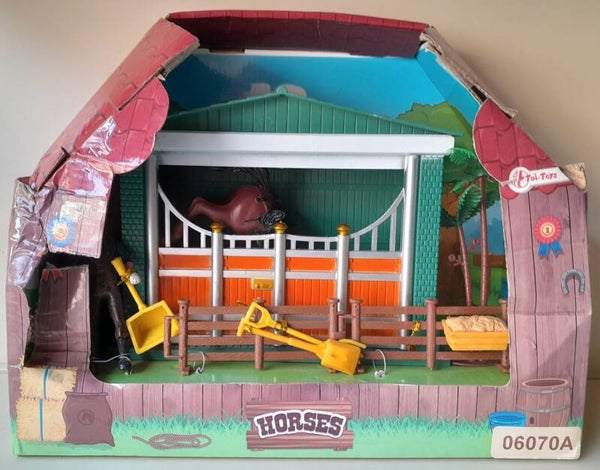 Toi-Toys paardenstal met verzorger 10-delig