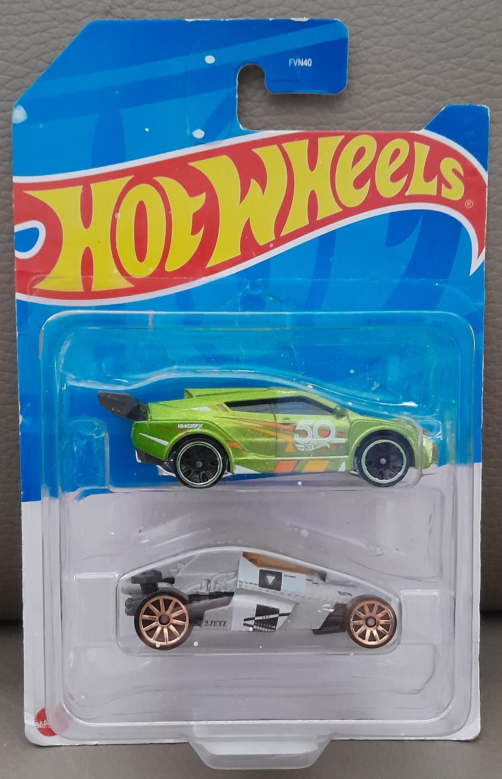 Hot Wheels Twin pack Type HGB37 - JA10.
