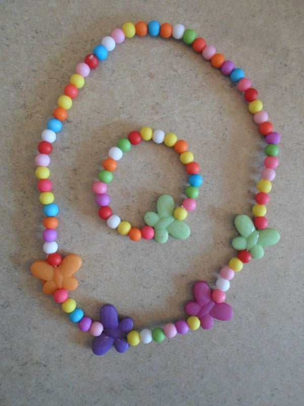 SET met vlinders in verschillende kleuren