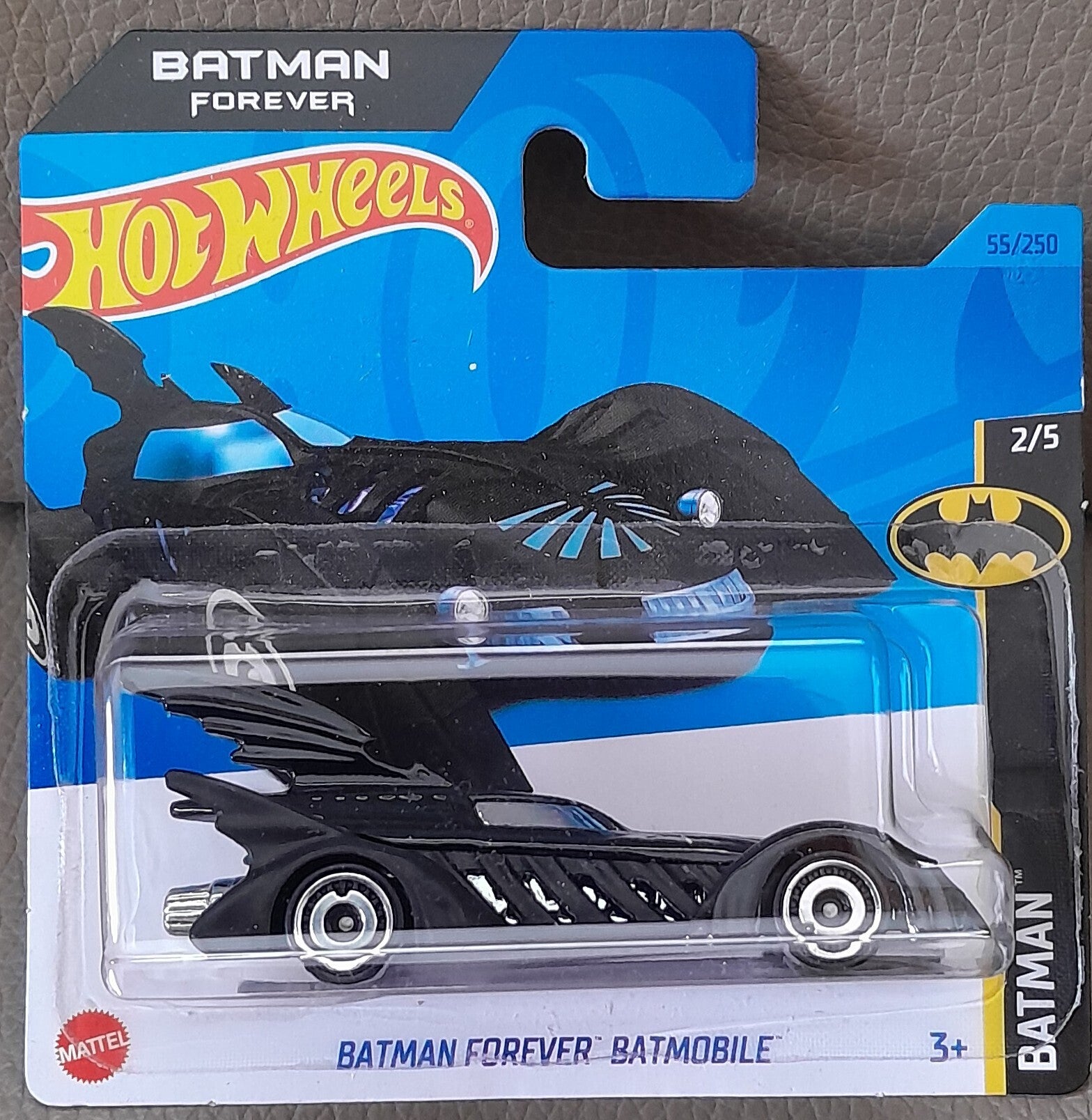 Hot Wheels Batman 2/5 Type Batman Forever Batmobile Zwart