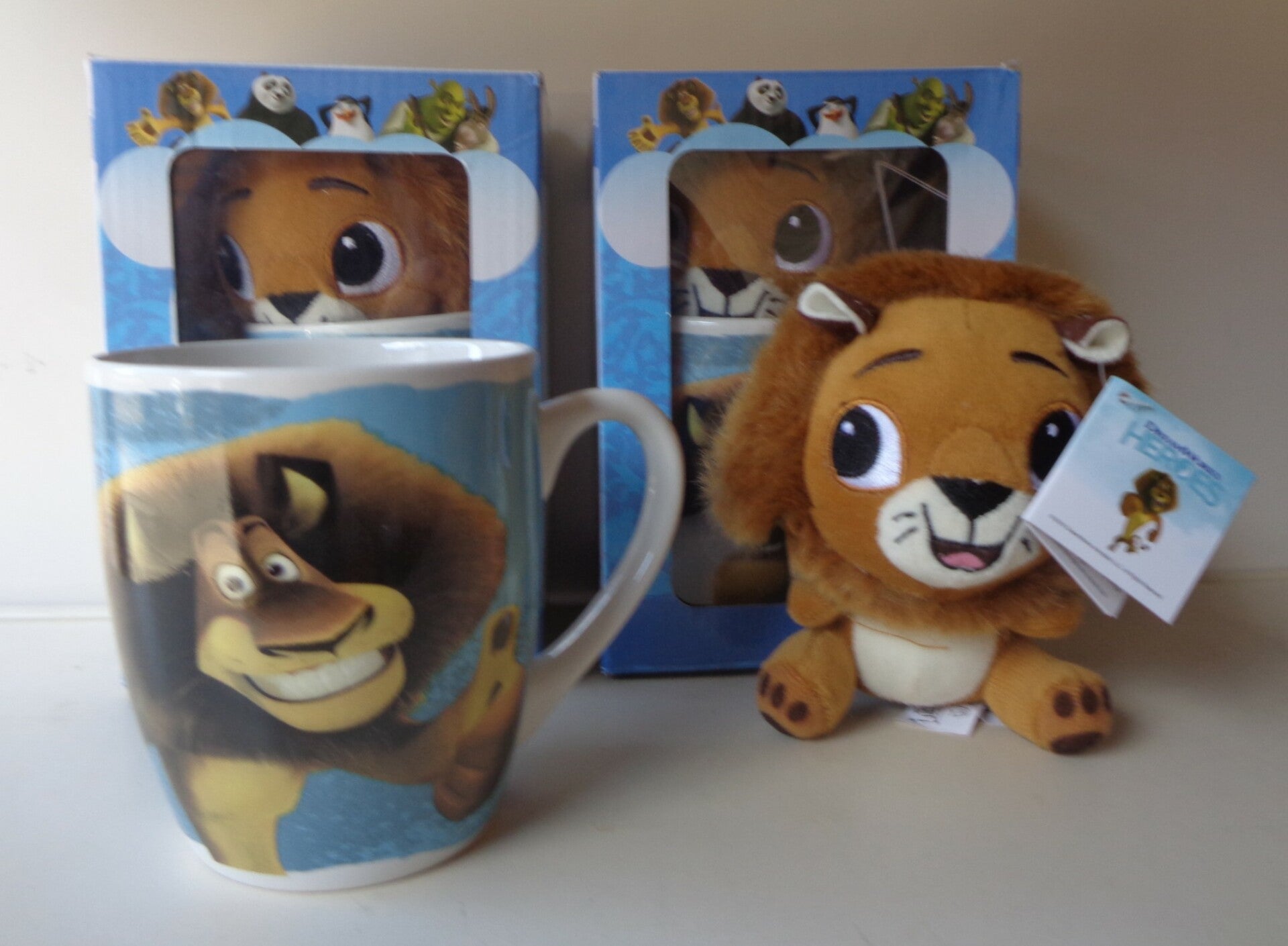 DreamWorks Heroes Grote Mok Met Knuffel Leeuwin