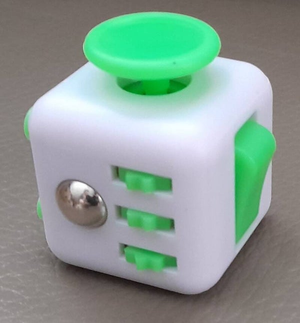 ABC Fidget kubus - Anti Stress Speelgoed 4,50 Cm "Wit/Neon Groen"