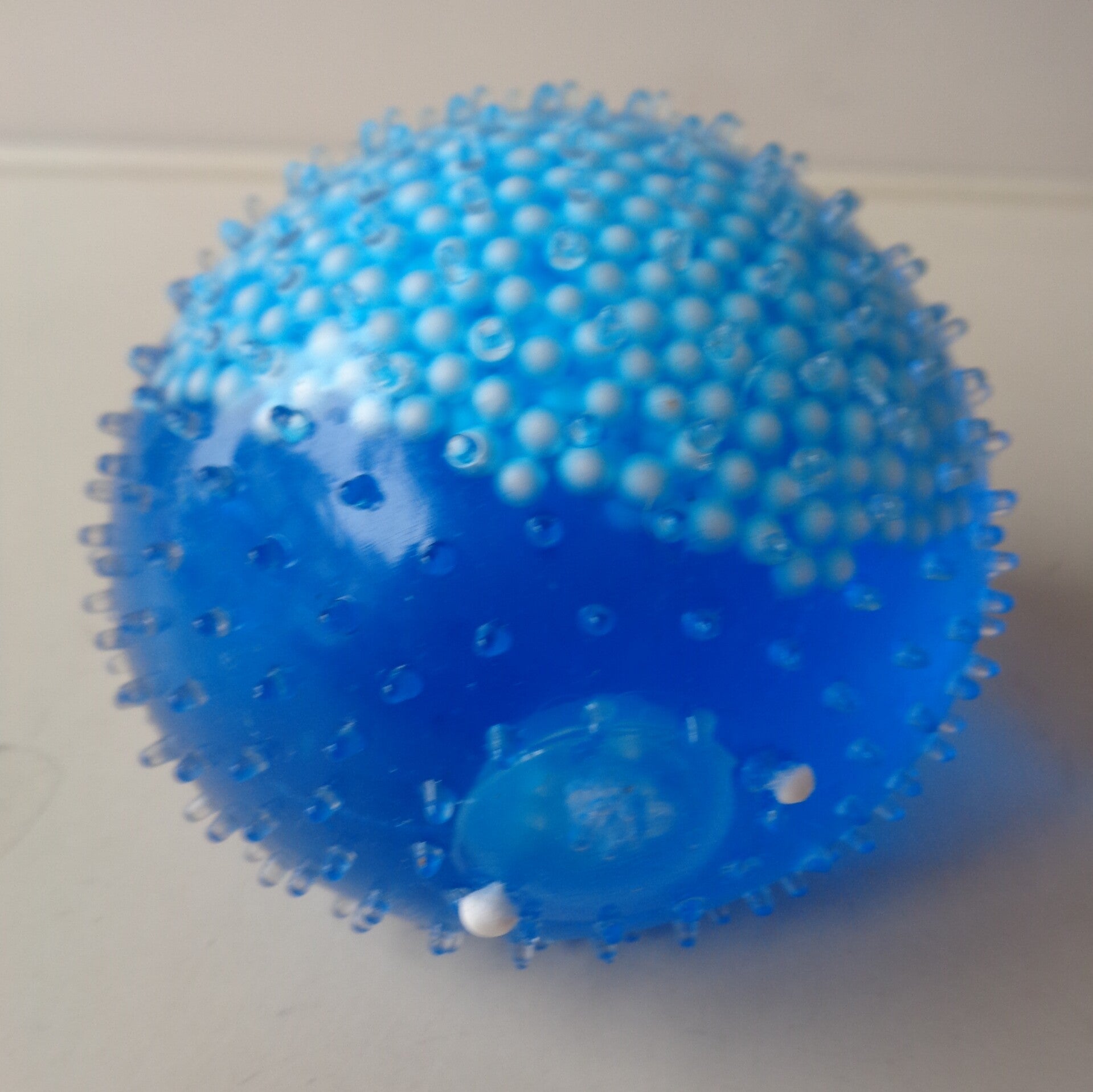 Squeeze Anti Stress Bal Met Isomo Bolletjes Blauw