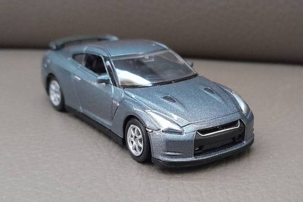 Welly Die Cast Nissan GT-R - Grijs