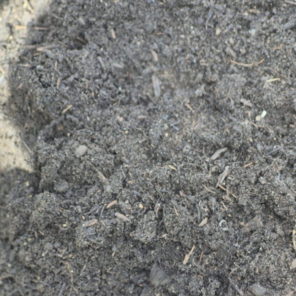 Aardbeicompost/turf (m³) los gestort