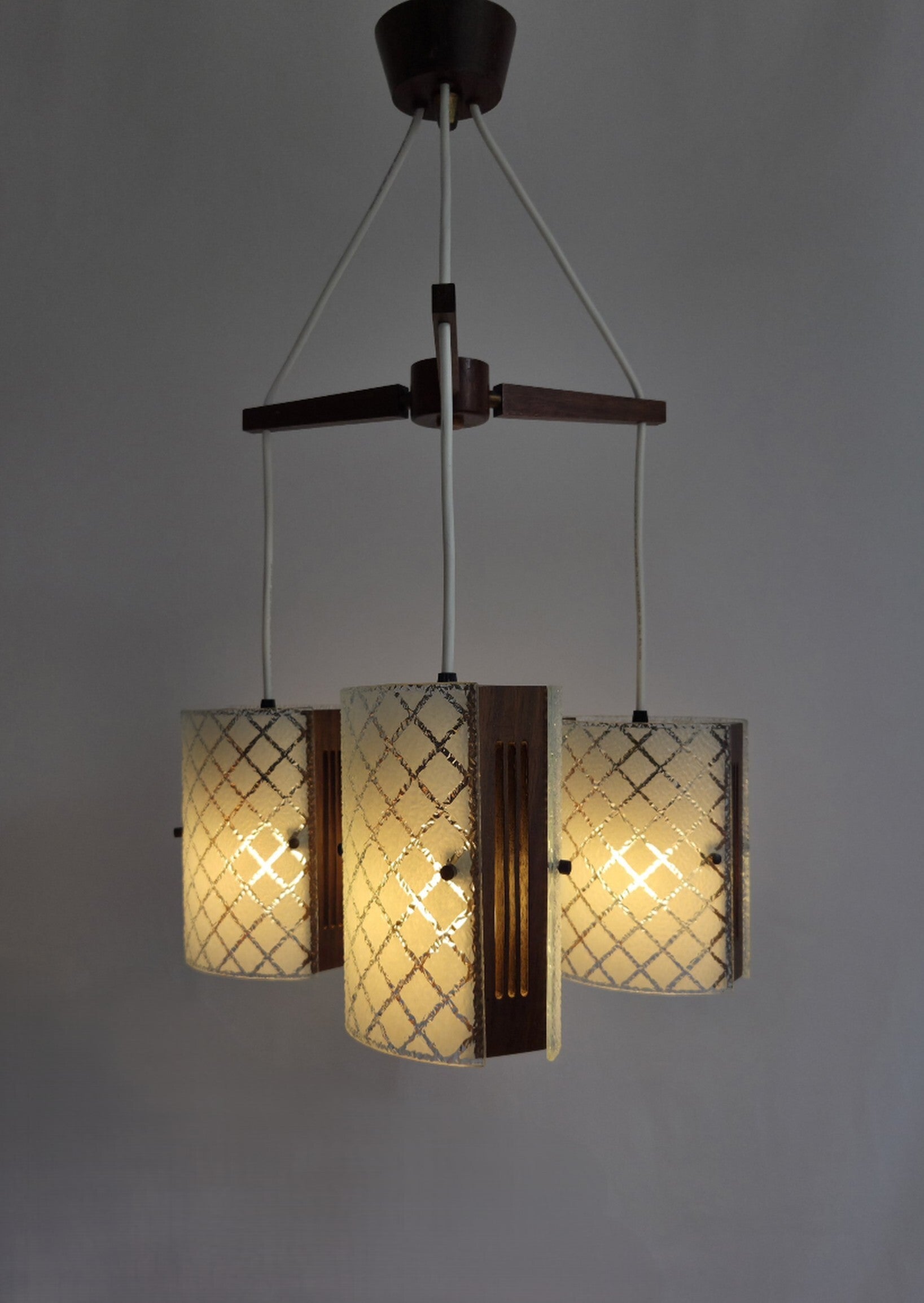 Vintage Scandinavisch design hanglamp 3 kappen