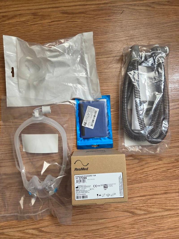 Resmed f30i Full Face Mask System with Extra Cushion Replacement