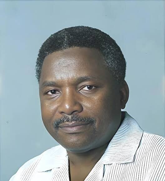 Picha ya kumbukumbu ya Ali Hassan Mwinyi