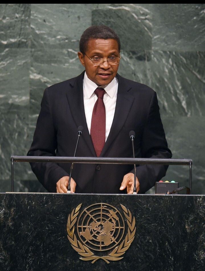 Jakaya Mrisho Kikwete katika picha ya kumbukumbu
