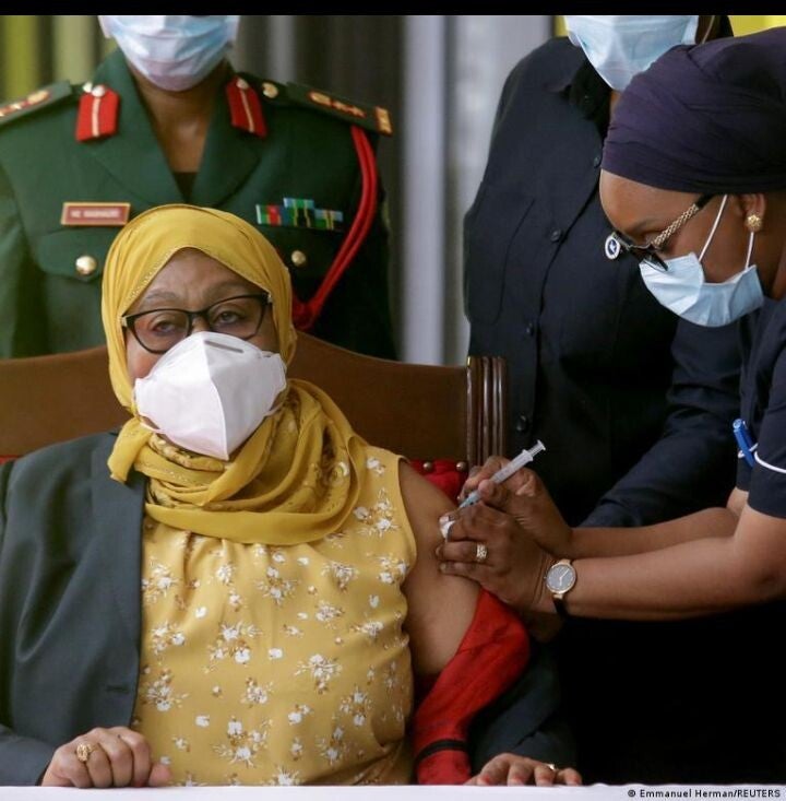 Uzinduzi wa chanjo ya COVID-19