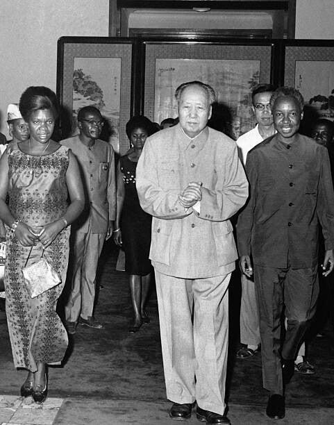 Mao Zedong na Mwalimu Nyerere nchini China, Juni 1968