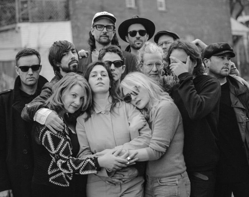Photo de groupe du All The Feelings Tour.
