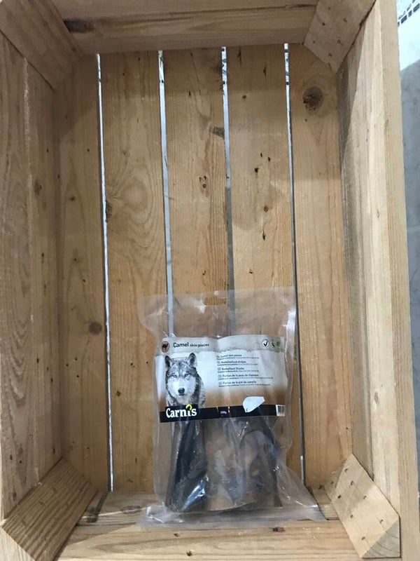 Carnis - Camel skin pieces