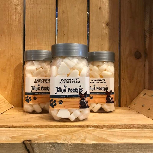 Blije pootjes - schapenvet hartjes zalm