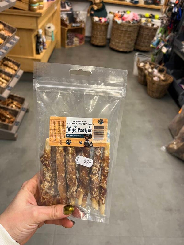 Blijepootjes buffelhuid met kip 13 cm