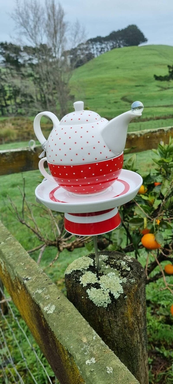 Teapot Garden Art