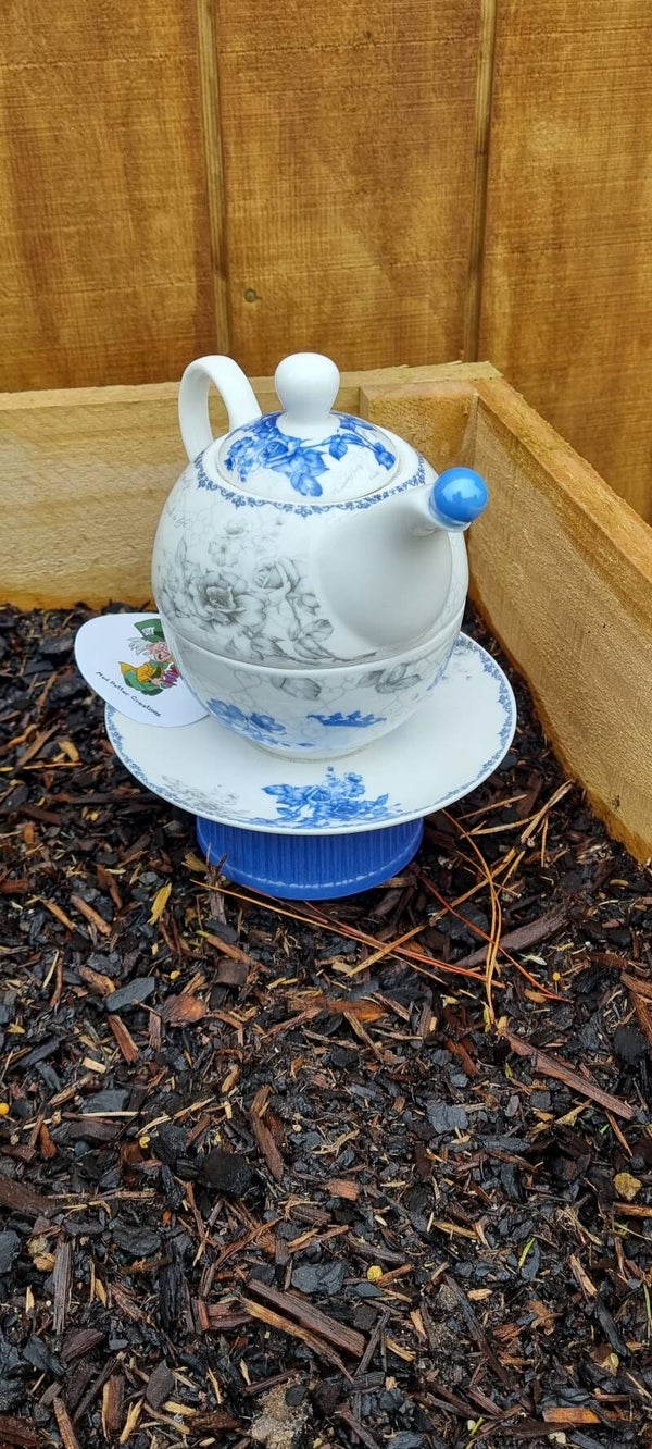 Teapot Garden Art