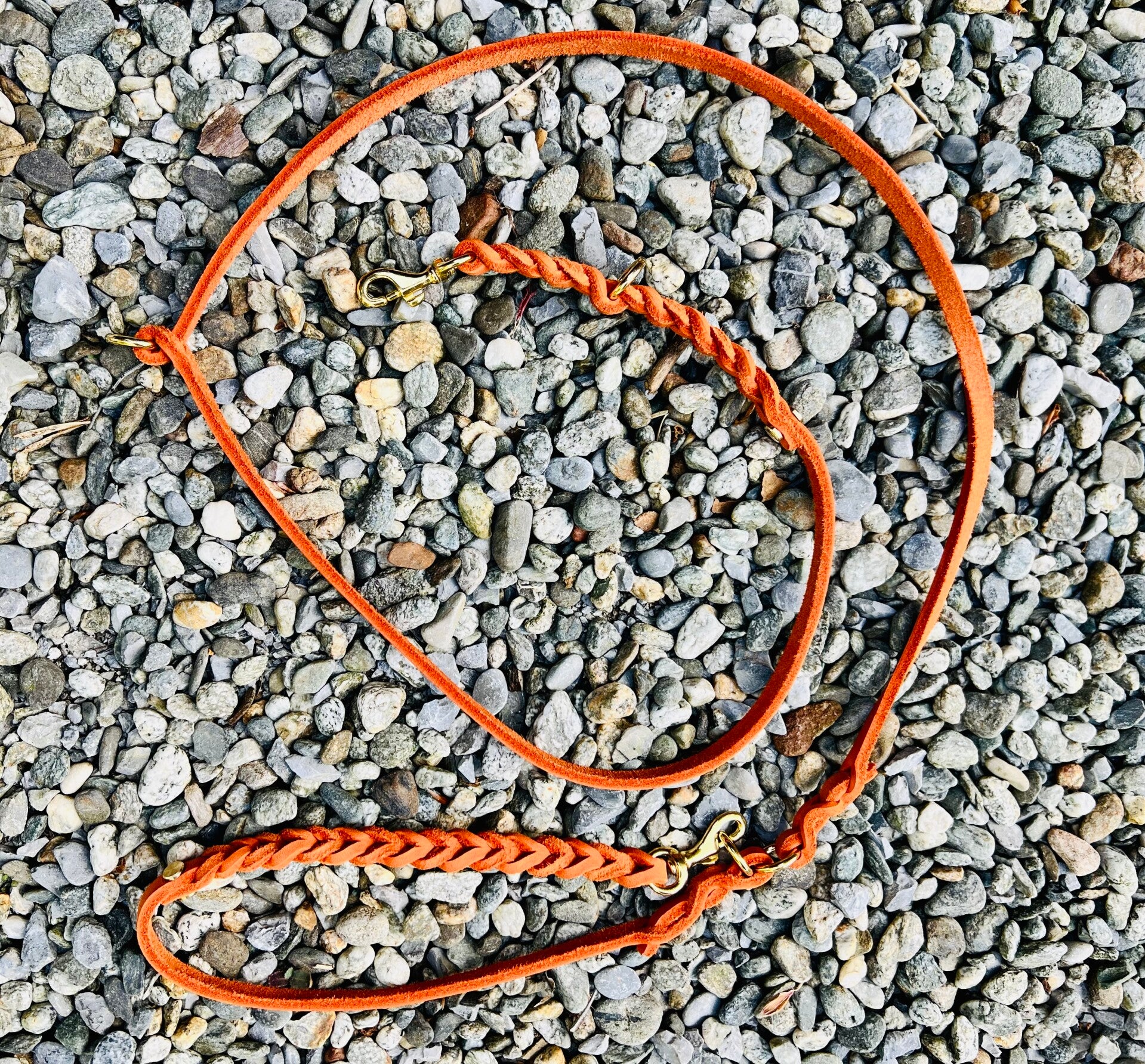 Fettleder Leine Orange fein für kleine Hunde