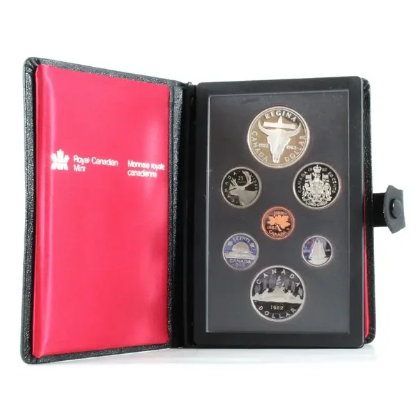 1982 Canada Royal Canadian Mint Specimen Coin Set – Regina Centennial Dollar – Original RCM Case