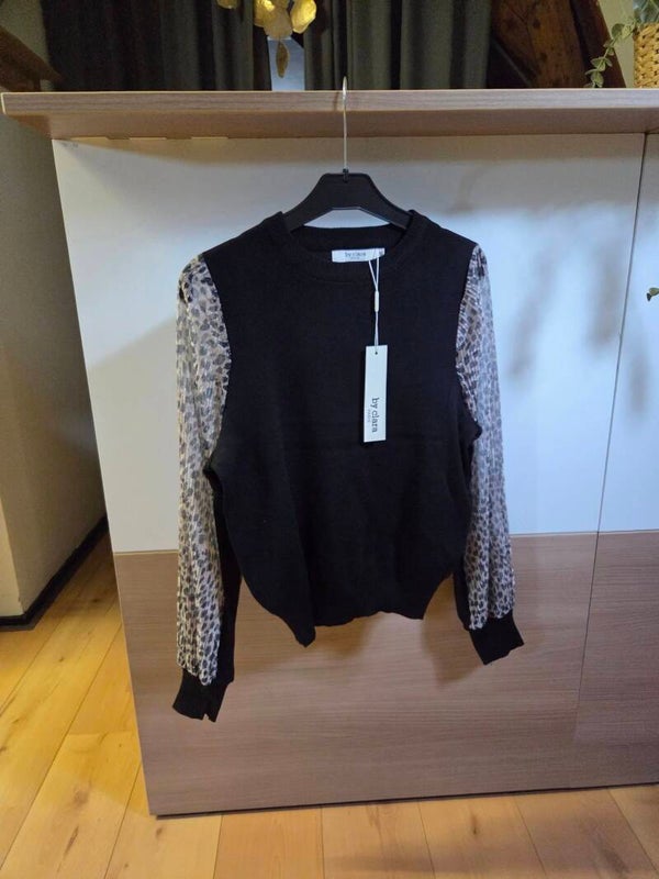 Trui met tijgerprint mouw