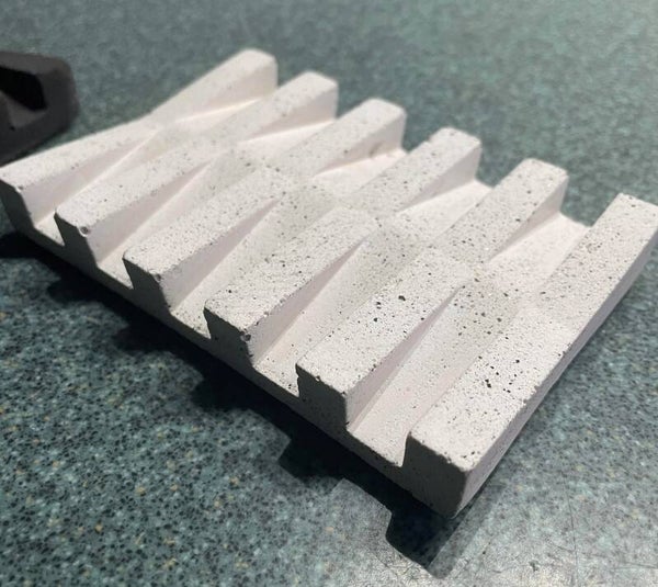 Zeepschaaltjes van acryl beton "ringen en dingen"