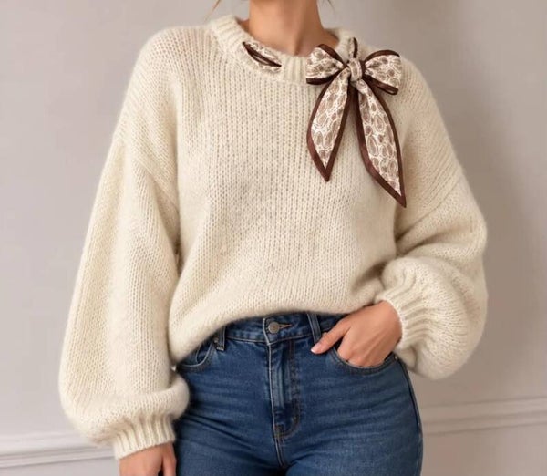 Pull écru foulard