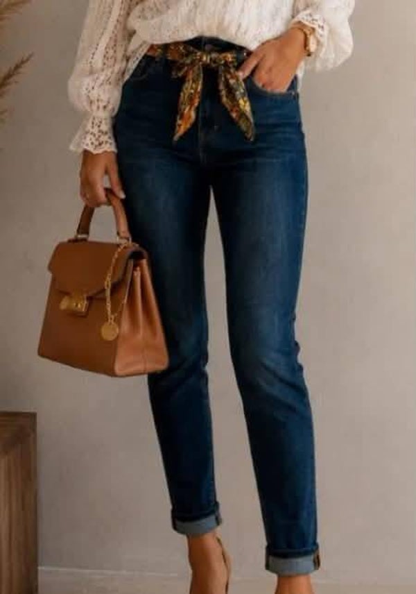 Slim avec foulard
