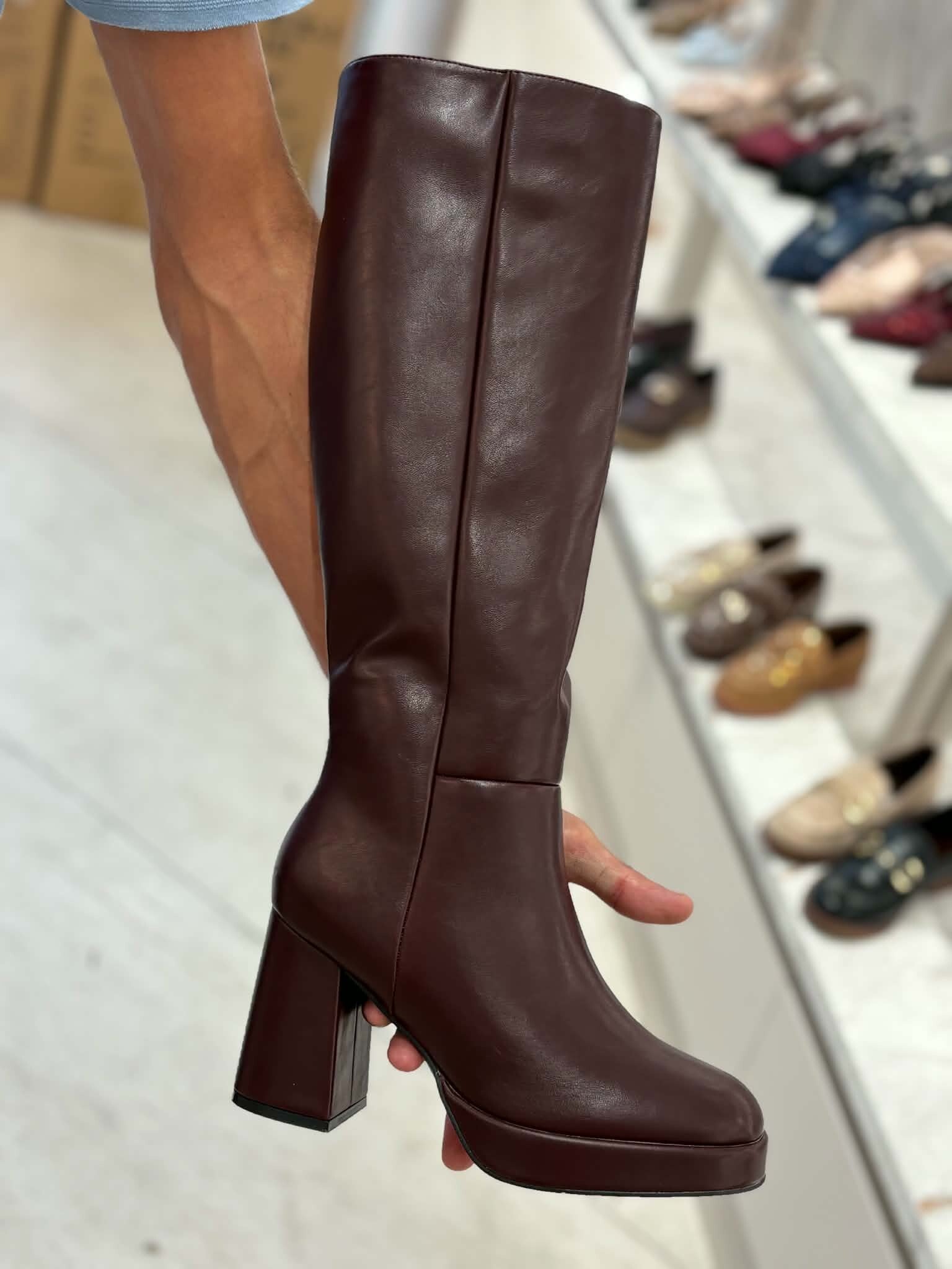 Bottes bordeaux