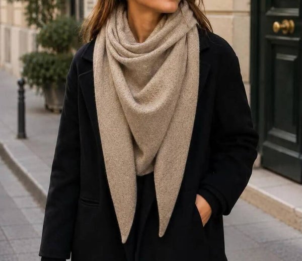 Triangle Beige foncé avec détails strass
