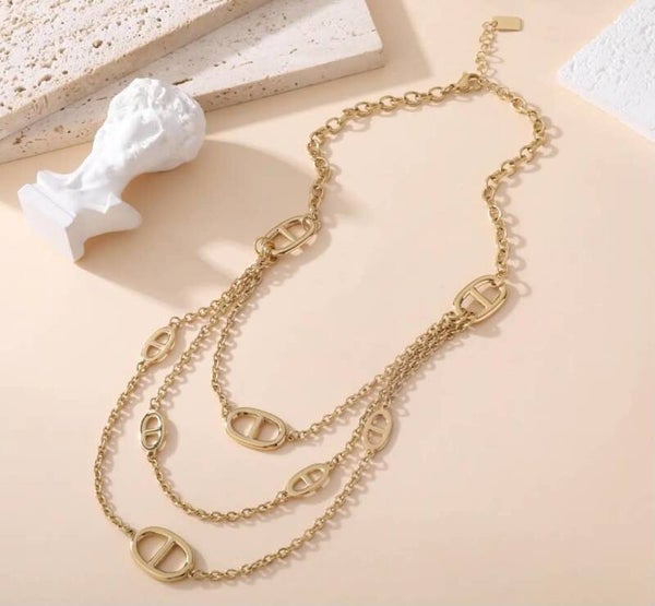Collier H