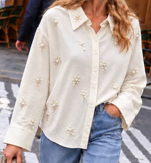 Chemise fleurs brodée