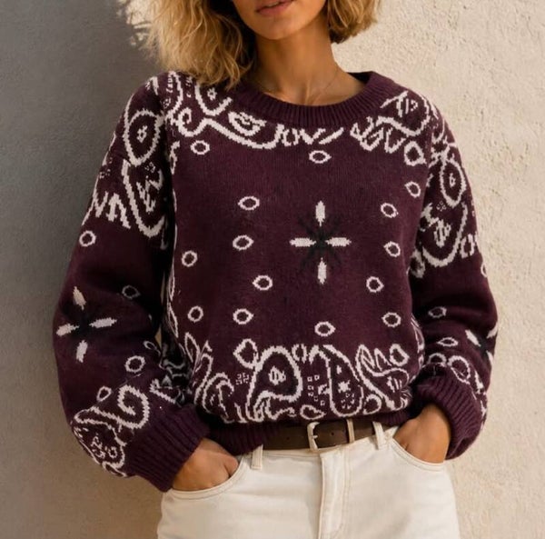 Pull bordeaux à motifs