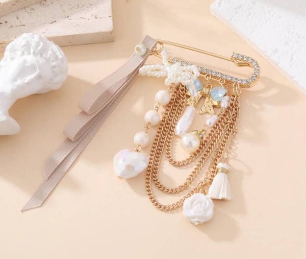 Broche Gold White