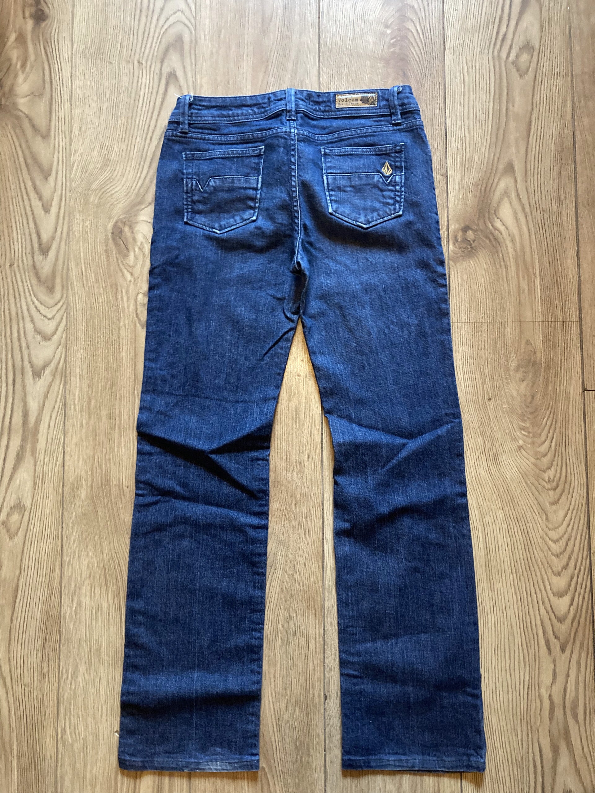 Volcom wmns jeans size 30.(L)