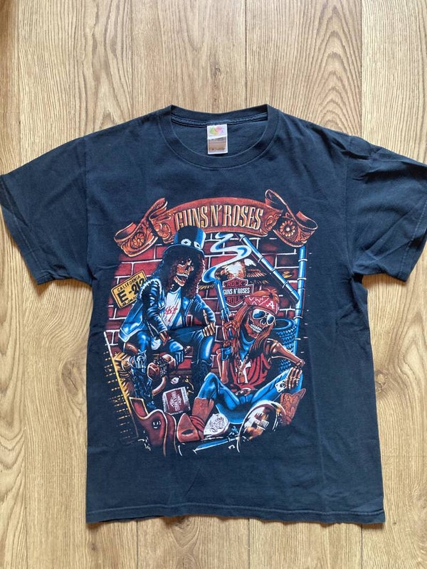 Vintage `guns n Roses T-Shirt 'Fruit of the Loom' size M.
