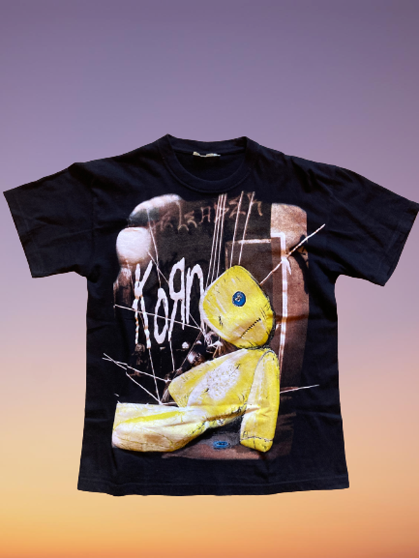 Korn 00's  T-shirt size M.