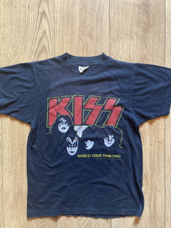 Rare 1980/1981 Kiss Tour T-Shirt size S.