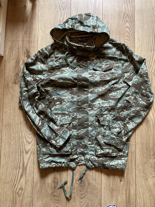 Adidas Tiger Striped Skateboarding Jacket. Size M.