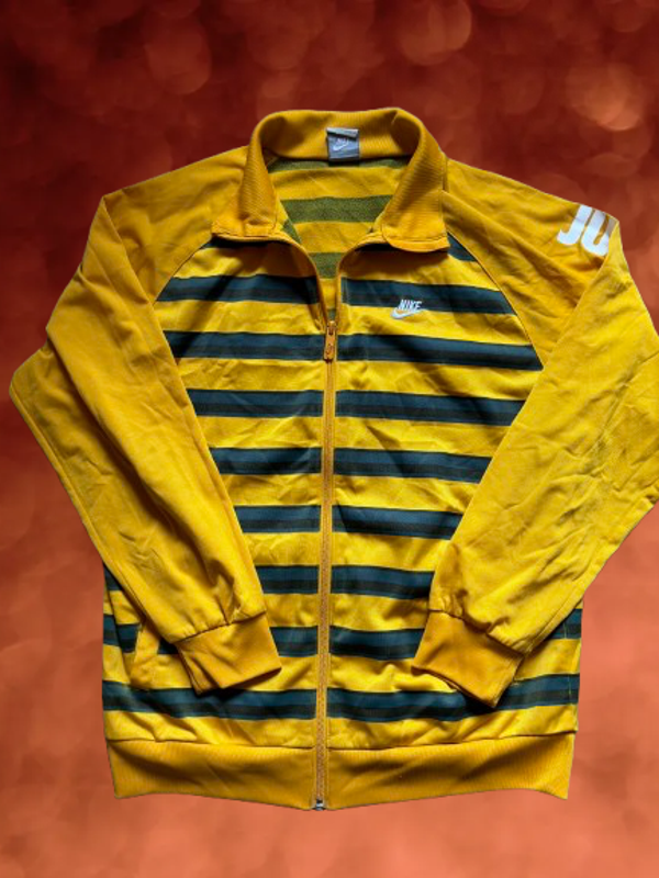 Vintage Nike Track Jacket Size XL.(M)