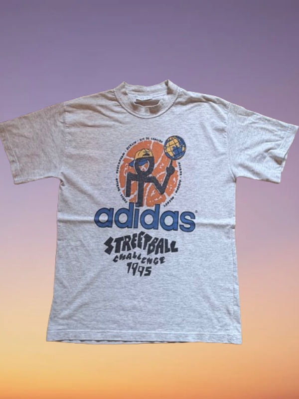 Vintage '95 Adidas 'Streetball Challenge' T-Shirt Size 152.(L)