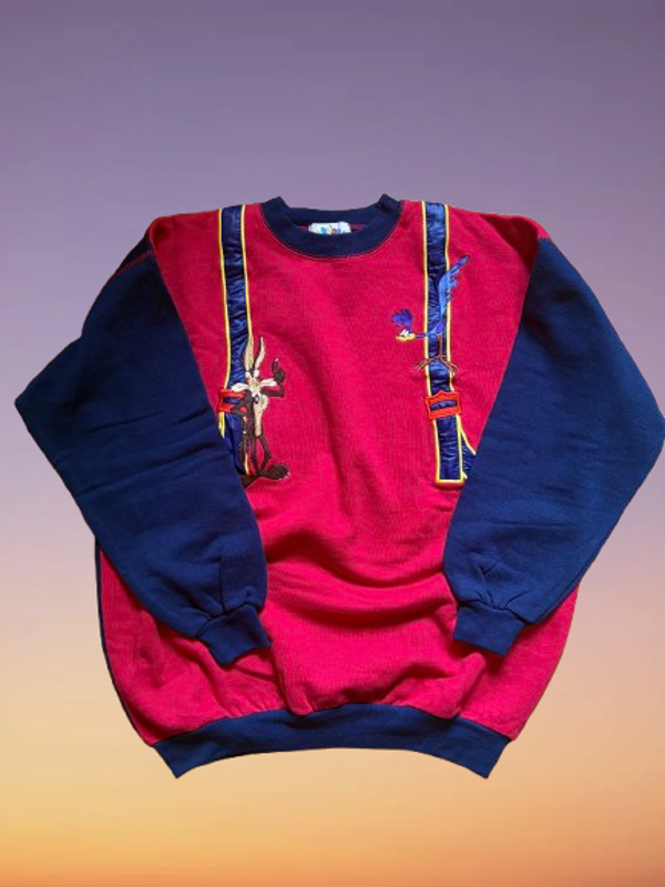 90's Cartoon Store 'Roadrunner' Sweatshirt Size M.