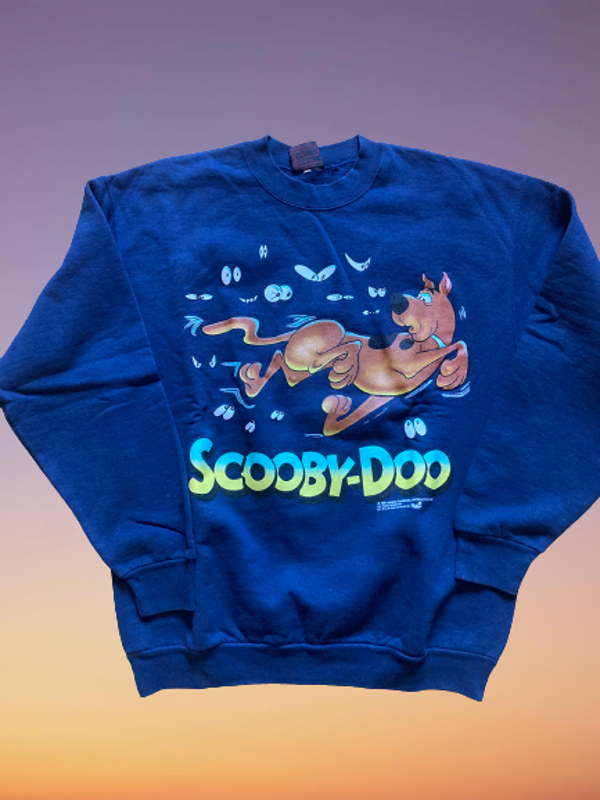 Vintage 1997 Scooby Doo Sweatshirt size L.