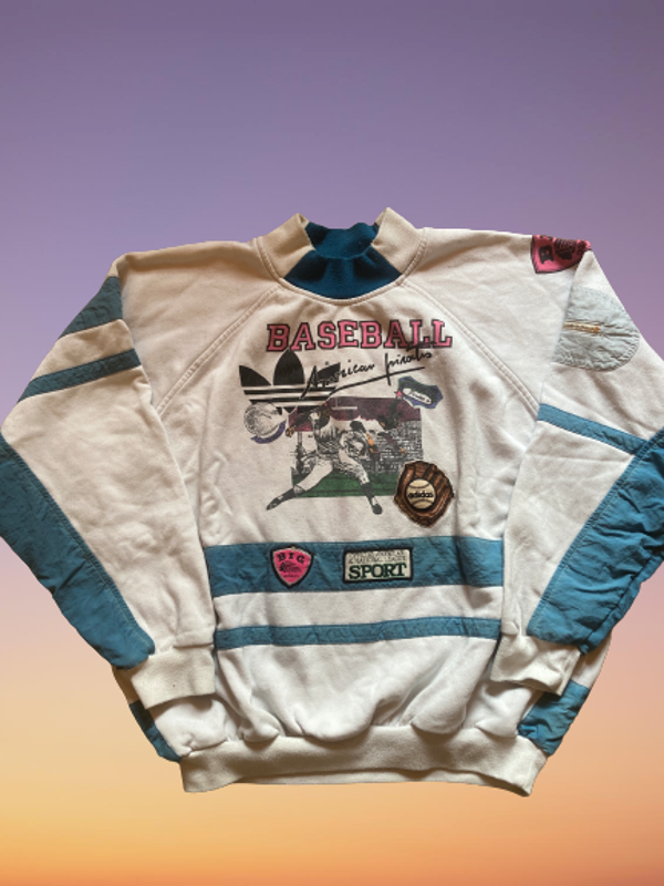 Vintage 80's Adidas Baseball 'Pitcher' sweatshirt In size L.