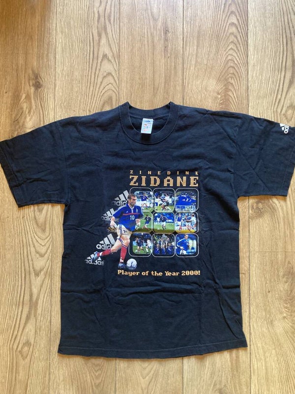 Vintage Adidas 'Zidane" t-shirt size M.(L)