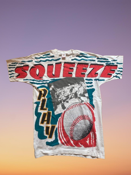 Vintage 90's Squeeze Play 'Baseball' T-Shirt Size L.