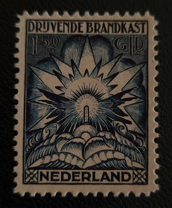 BRANDKAST 4 POSTFRIS + ATTEST