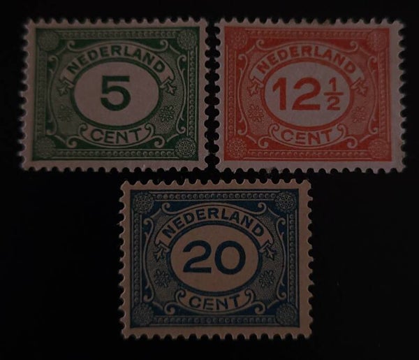 NVPH 107-109 ONGESTEMPELD + ATTEST