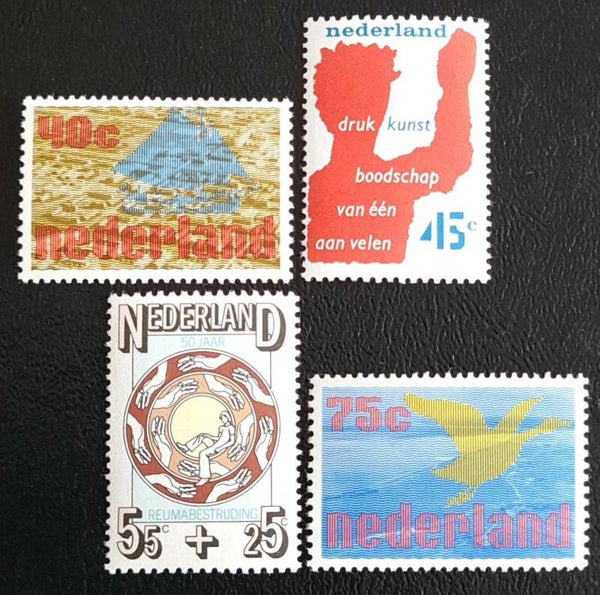 NVPH 1094-1097 POSTFRIS