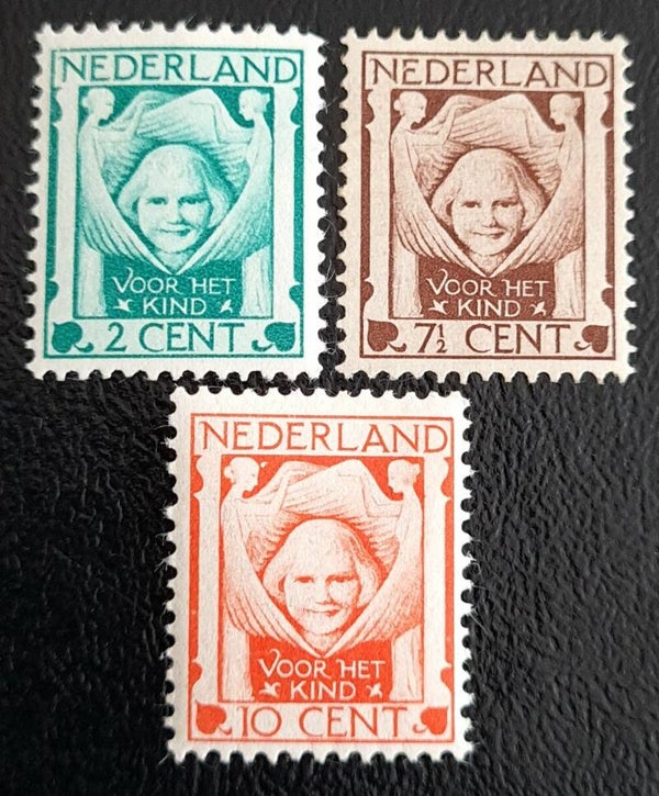 NVPH 141-143 ONGESTEMPELD