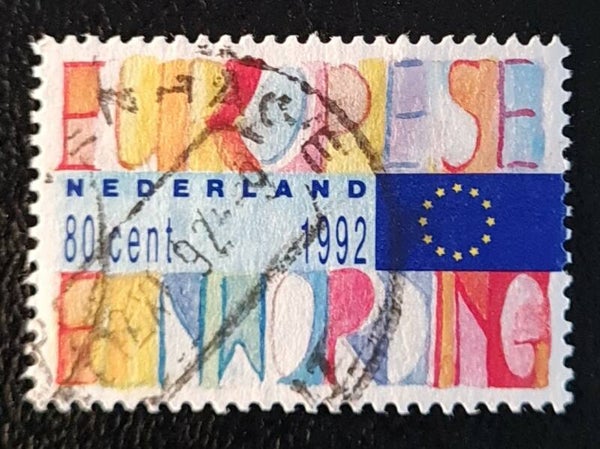 NVPH 1536 GESTEMPELD
